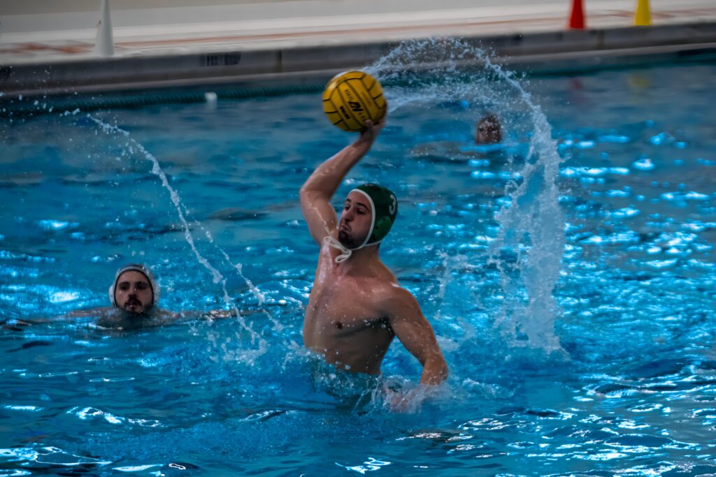 Action Photography with water polo players